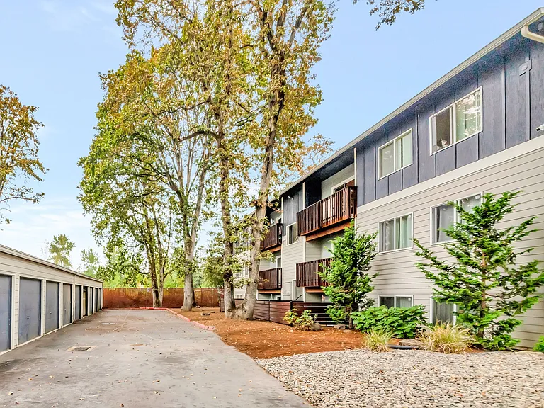 B - Building & Garages