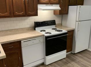 2400 Detroit Ave APT 2, Maumee, OH 43537