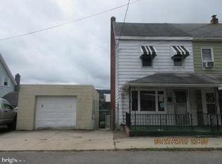 18 McKenzie Aly, Pottsville, PA 17901