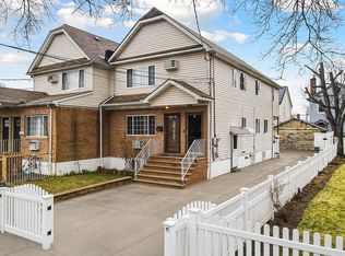 11713 199th St, Jamaica, NY 11412