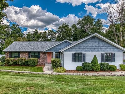 56 Mill Pond Ln, Norwood, MA, 02062