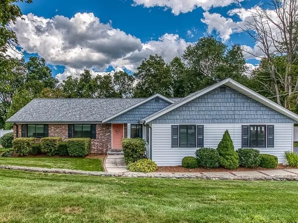 56 Mill Pond Ln, Norwood, MA 02062
