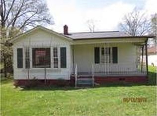 1939 27th Street Pl NE, Hickory, NC 28601