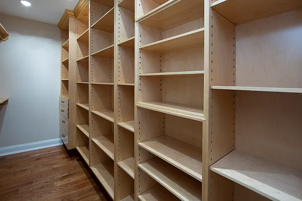 Rented by R New York | media 29