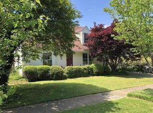 521 Park Plz, Charlottesville, VA 22902