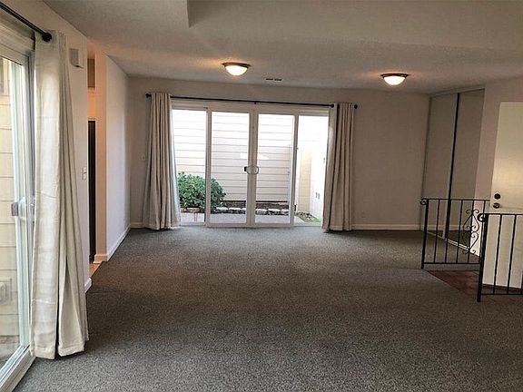 Living/Dining/Patio