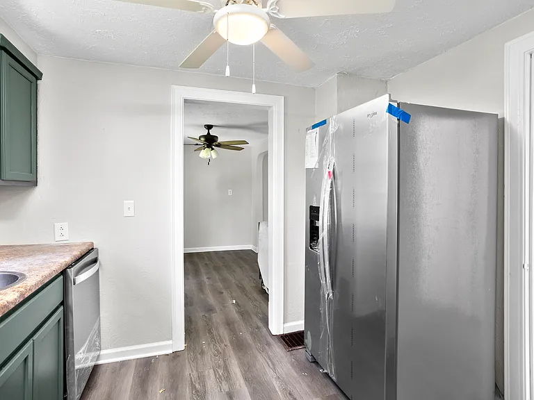 188 Glendola Ave — Photo 8