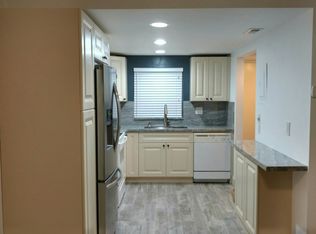 9430 Tangerine Pl APT 102, Davie, FL 33324