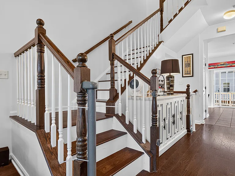 5 Truman Dr — Photo 14