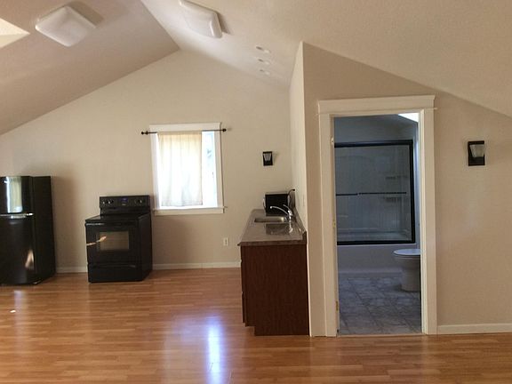 4th image of 727 N 1st Ave #B