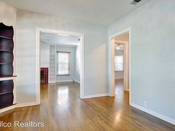5th image of 3831 Linden Ave