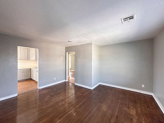4th image of 2030 NW 25th St #4E