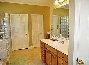 5th image of 401 Kentucky Branch Ln