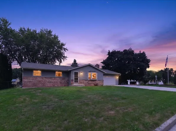 500 Hanks Hollow Trl, Deforest, WI 53532