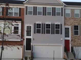 1378 Chapel Centre Dr, Gambrills, MD 21054