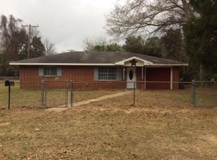 907 N 1st St, Merryville, LA 70653