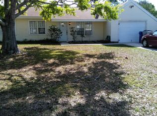 1055 24th Pl SW, Vero Beach, FL 32962