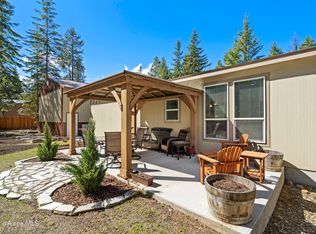 12948 E Hellroaring Rd, Athol, ID 83801