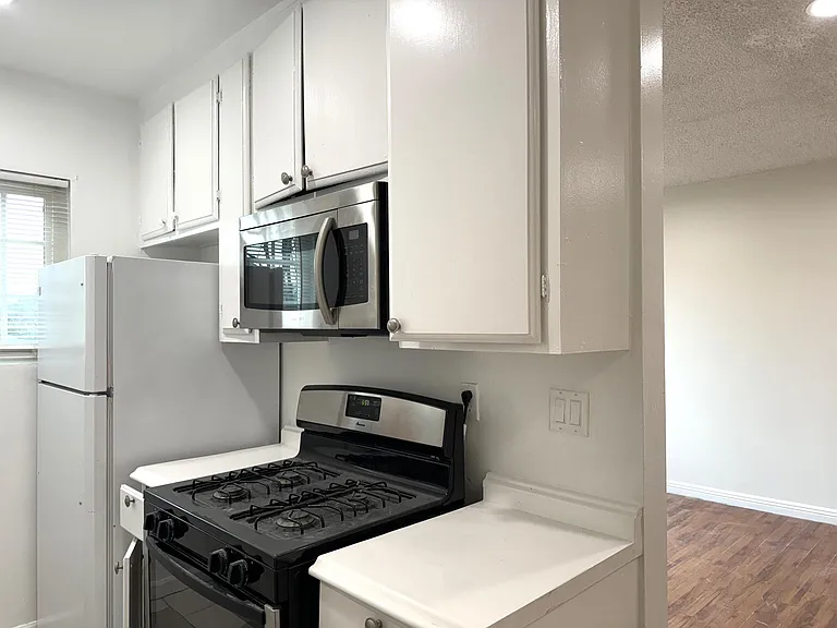 11258 Tiara St #7 — Photo 12