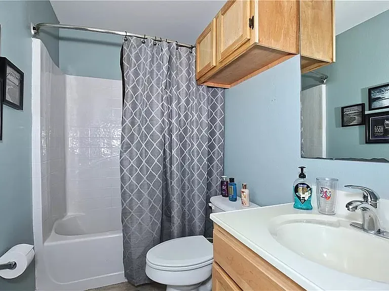 10463 Laxton St — Photo 42