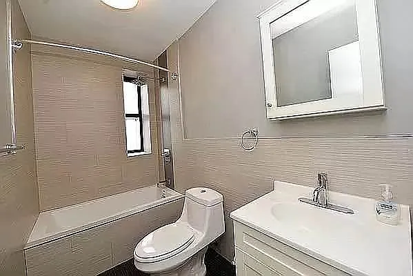 Rented by Bruma Realty LLC | media 25