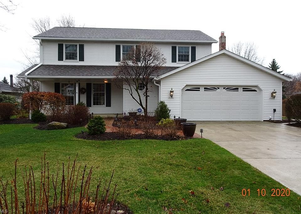 1st image of 917 Dominion Dr