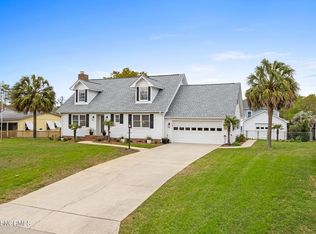 316 NE 58th St, Oak Island, NC 28465