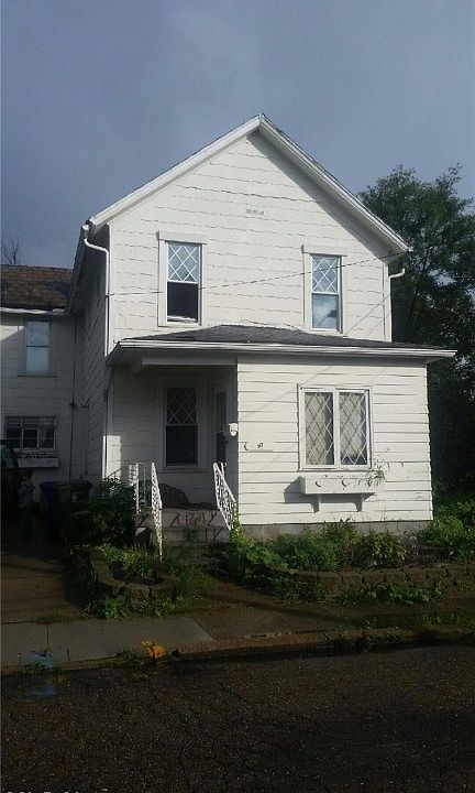 1st image of 291 Pfeiffer St