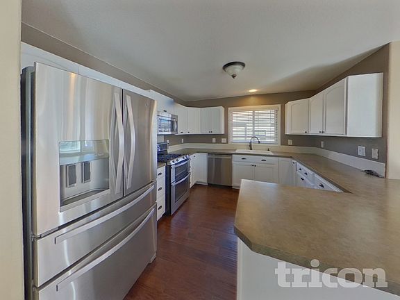 5th image of 2212 72nd Avenue Ct