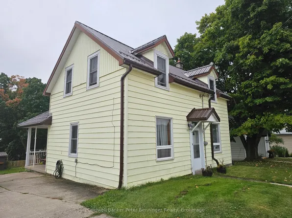 28 4th St, Arran Elderslie, ON N0G 1L0