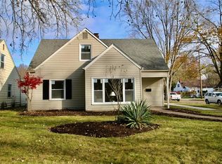 6883 Beresford Ave, Parma Heights, OH 44130