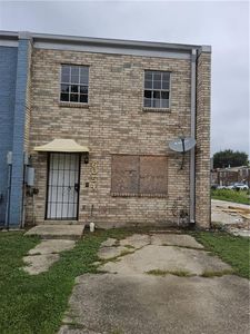 6054 Airway St, New Orleans, LA, 70126
