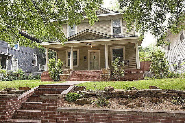 Historic neighborhood near Downtown Tulsa
