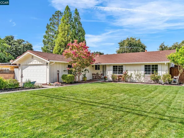 1751 Whitman Rd, Concord, CA 94518