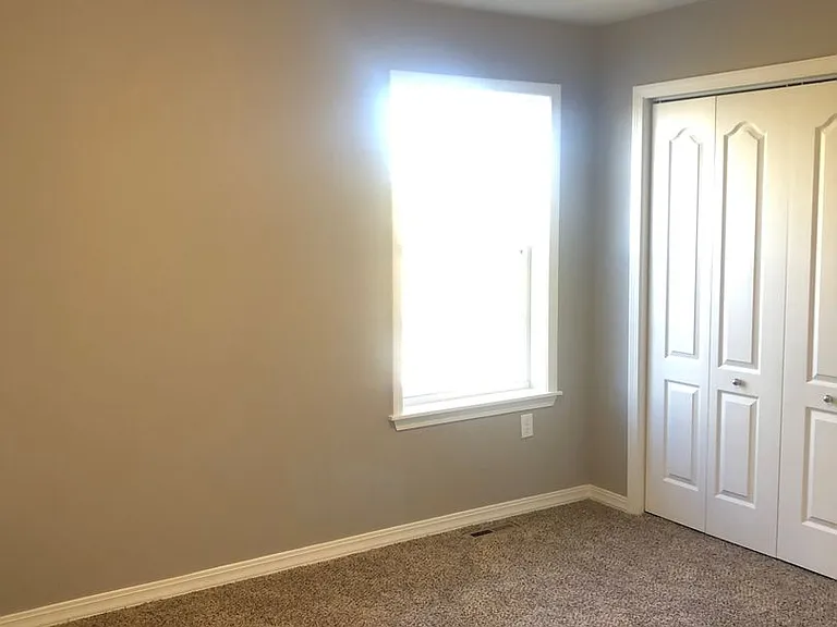 160 Sunrise Cv — Photo 9