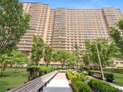 448 Neptune Ave APT 23N, Brooklyn, NY, 11224