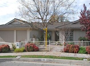 261 N Greencroft Ave, Glendora, CA 91741