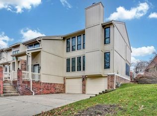 6219 Ash St, Mission, KS 66205