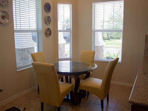 5th image of 2727 Wymberly Dr