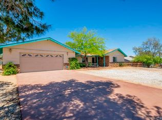 7626 Hanford Ave, Yucca Valley, CA 92284