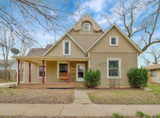 427 E Mulvane St, Mulvane, KS 67110