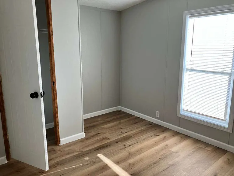 44 Deerwood Park — Photo 8