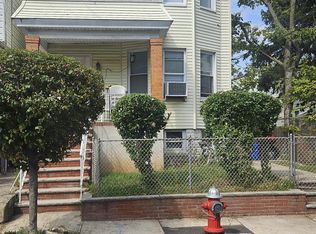 17 Bayside Pl, Jersey City, NJ