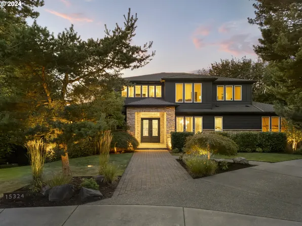 15324 NW Red Cedar Ct, Portland, OR 97231
