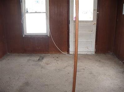 4th image of 1685 N Ardendale Ave