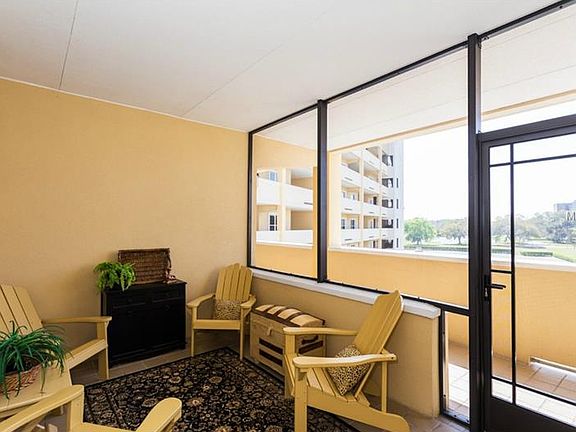 4th image of 225 Seminole Blvd #307