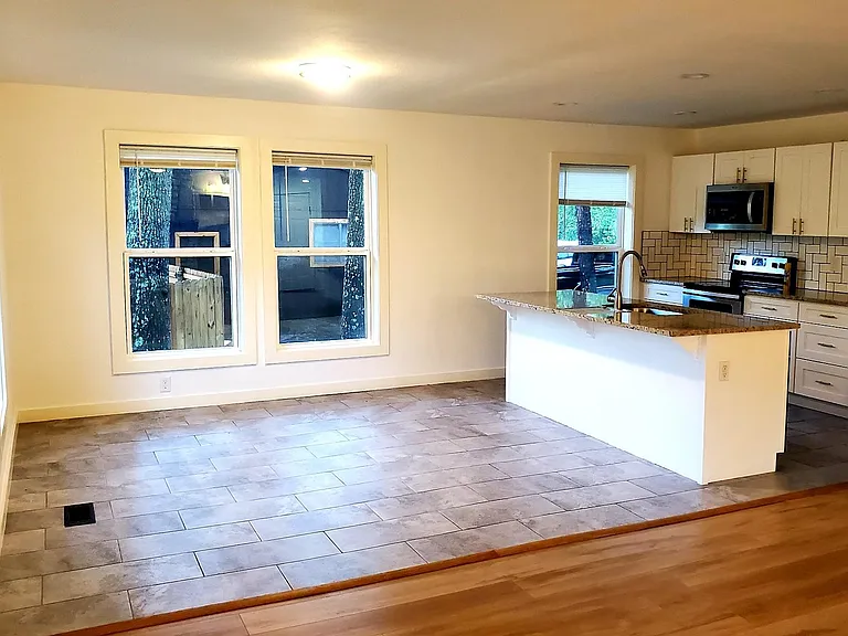 3 Lulworth Ln — Photo 12