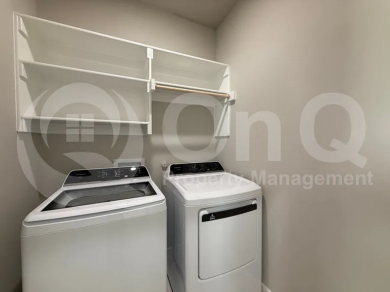 1004 Knox River Dr — Photo 25