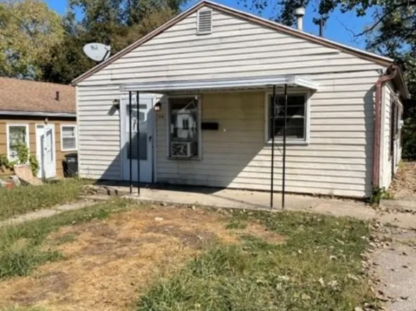 104 N Halloway St, Dayton, OH 45417