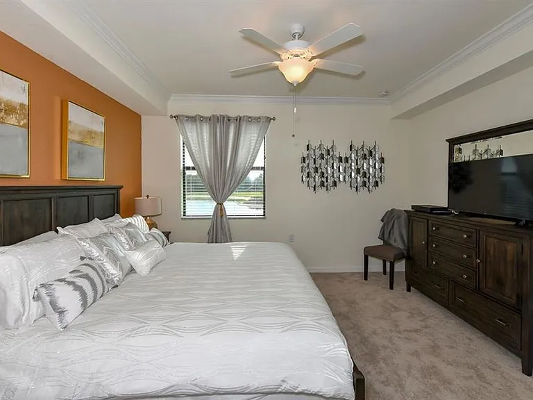17006 Vardon Ter #208 — Photo 18